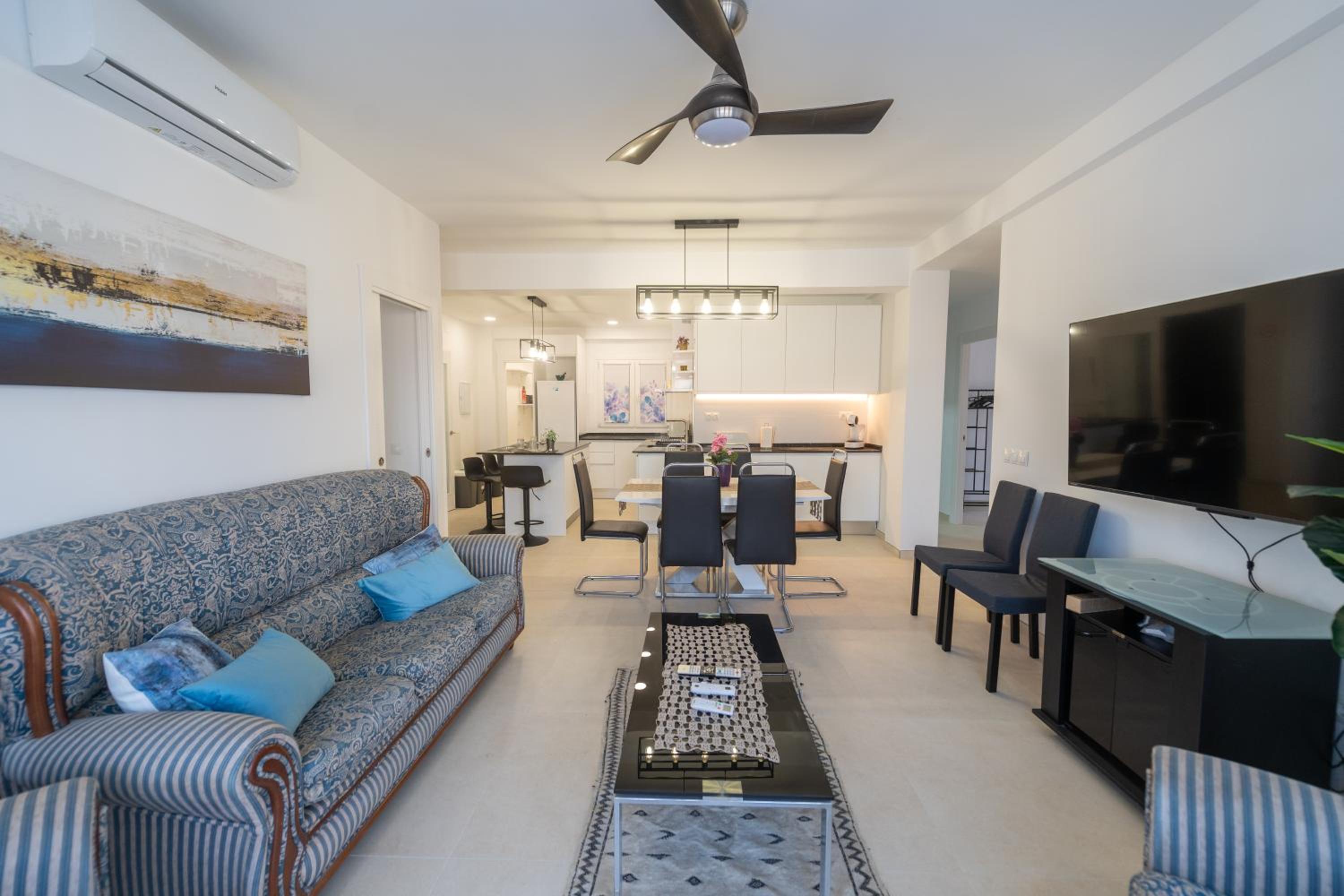 Piano House