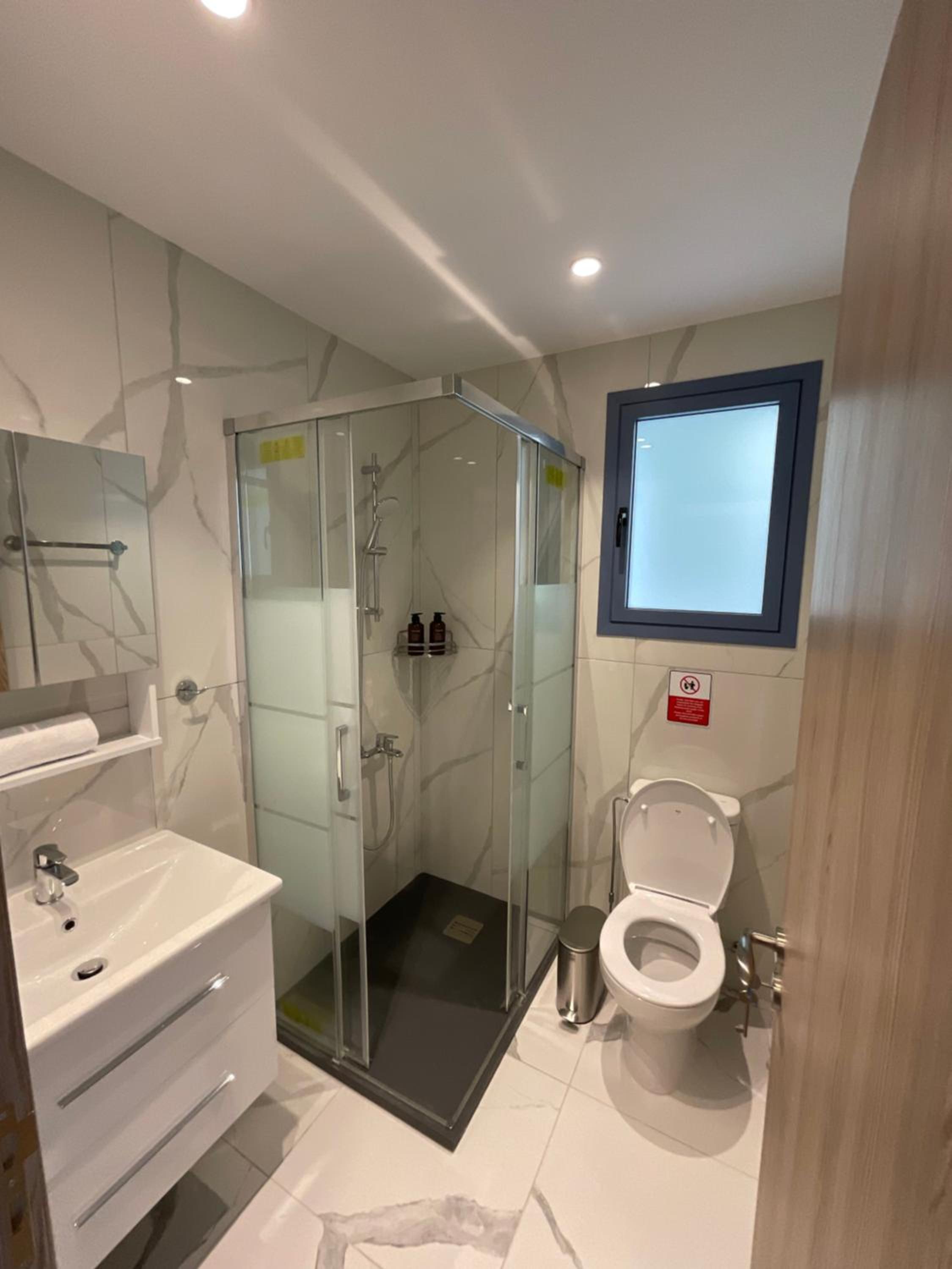 Le Voyageur By the Sea - Furnished Rooms
