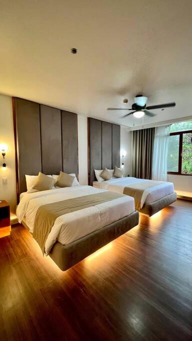 Calming Forest views at Forest Lodge CJH-private unit 576
