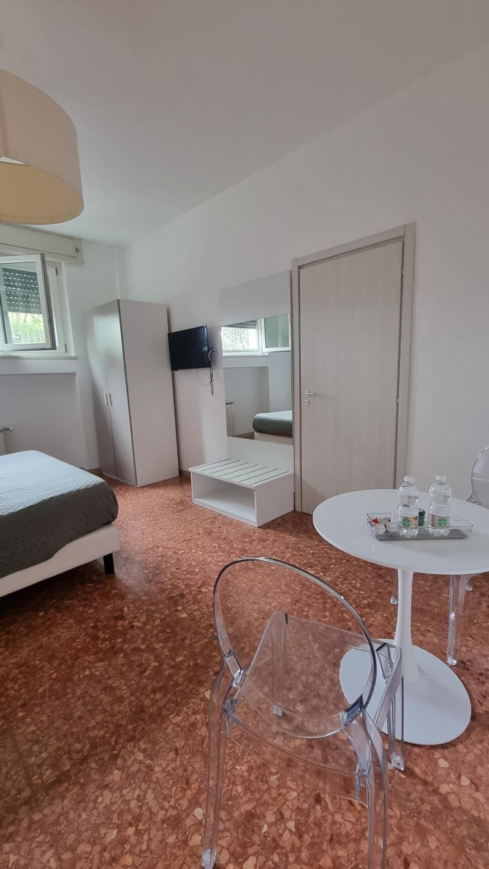 BAM BAM TIBURTINA Guesthouse