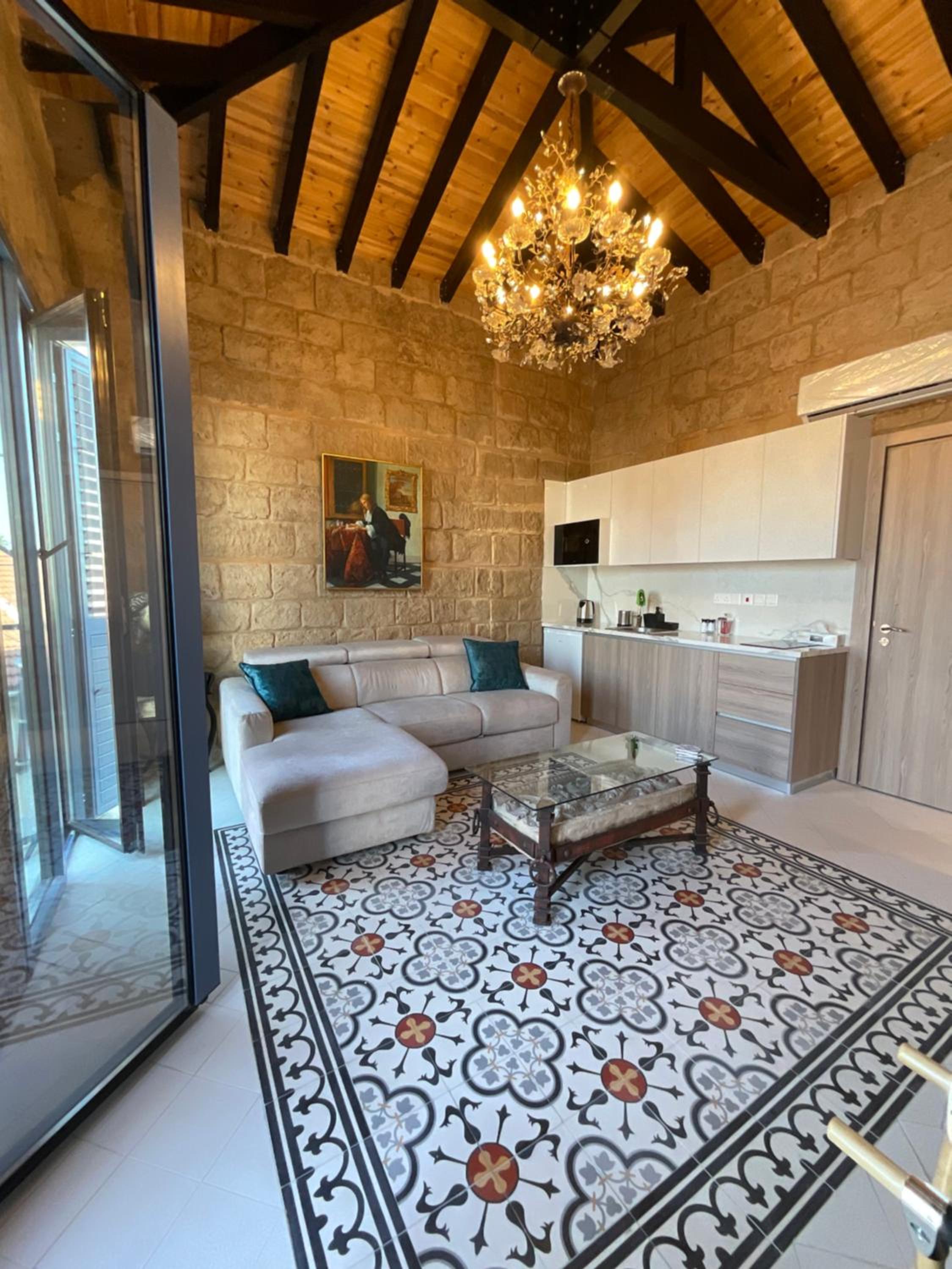 Le Voyageur By the Sea - Furnished Rooms