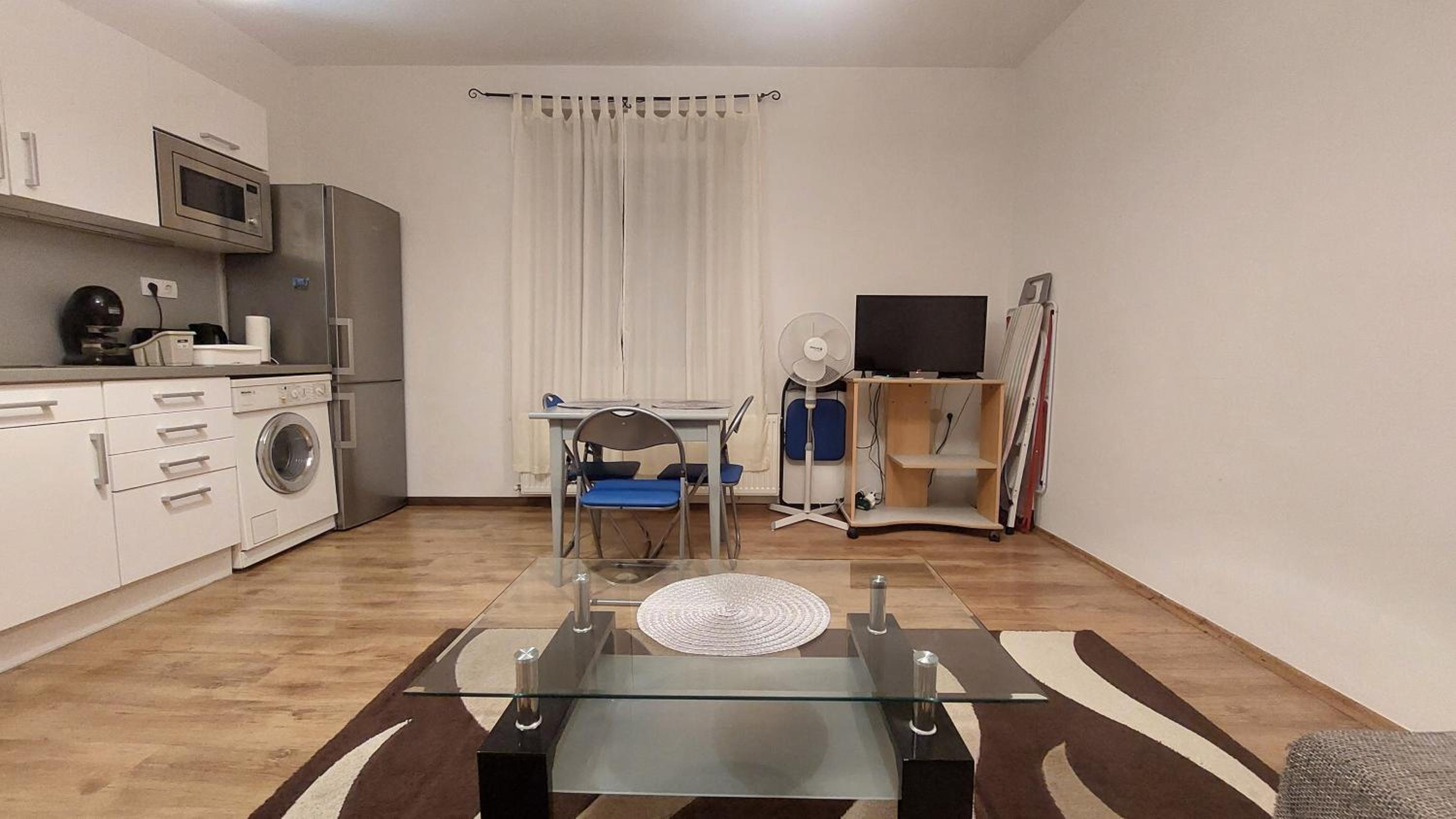 Lizi apartman view 3