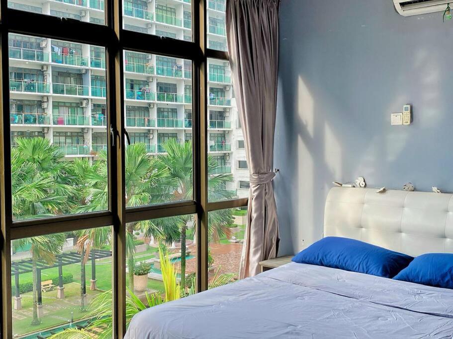 18# Cozy Retreat's Wifi & Netflix - Mount Austin, JB
