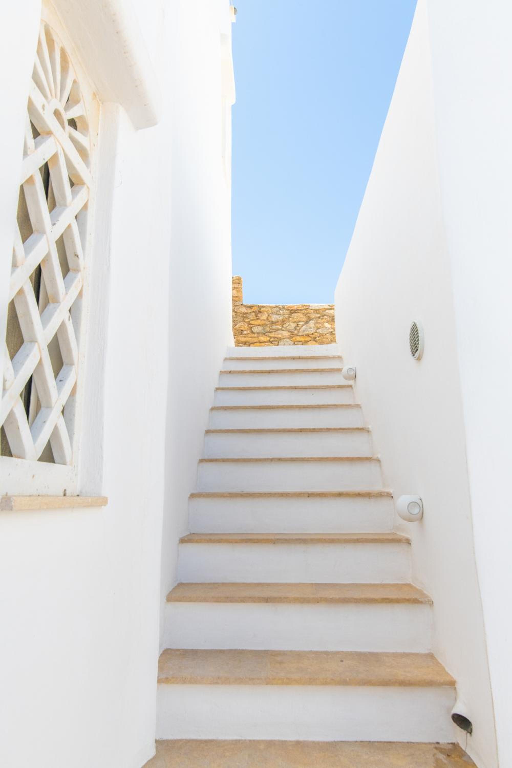 PANORMOS ART Beachfront Suites