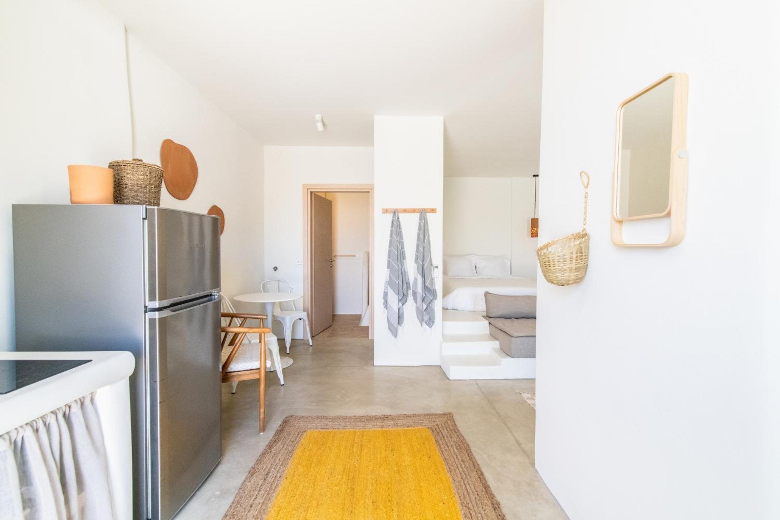 PANORMOS ART Beachfront Suites