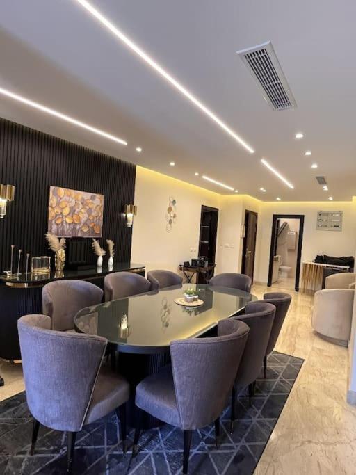 luxurious sea view apartment