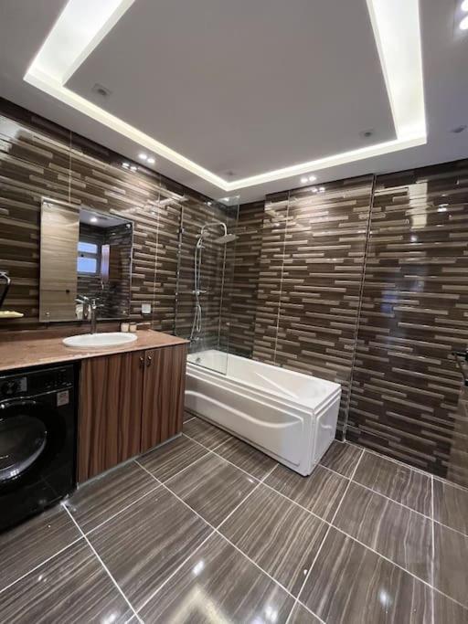 luxurious sea view apartment