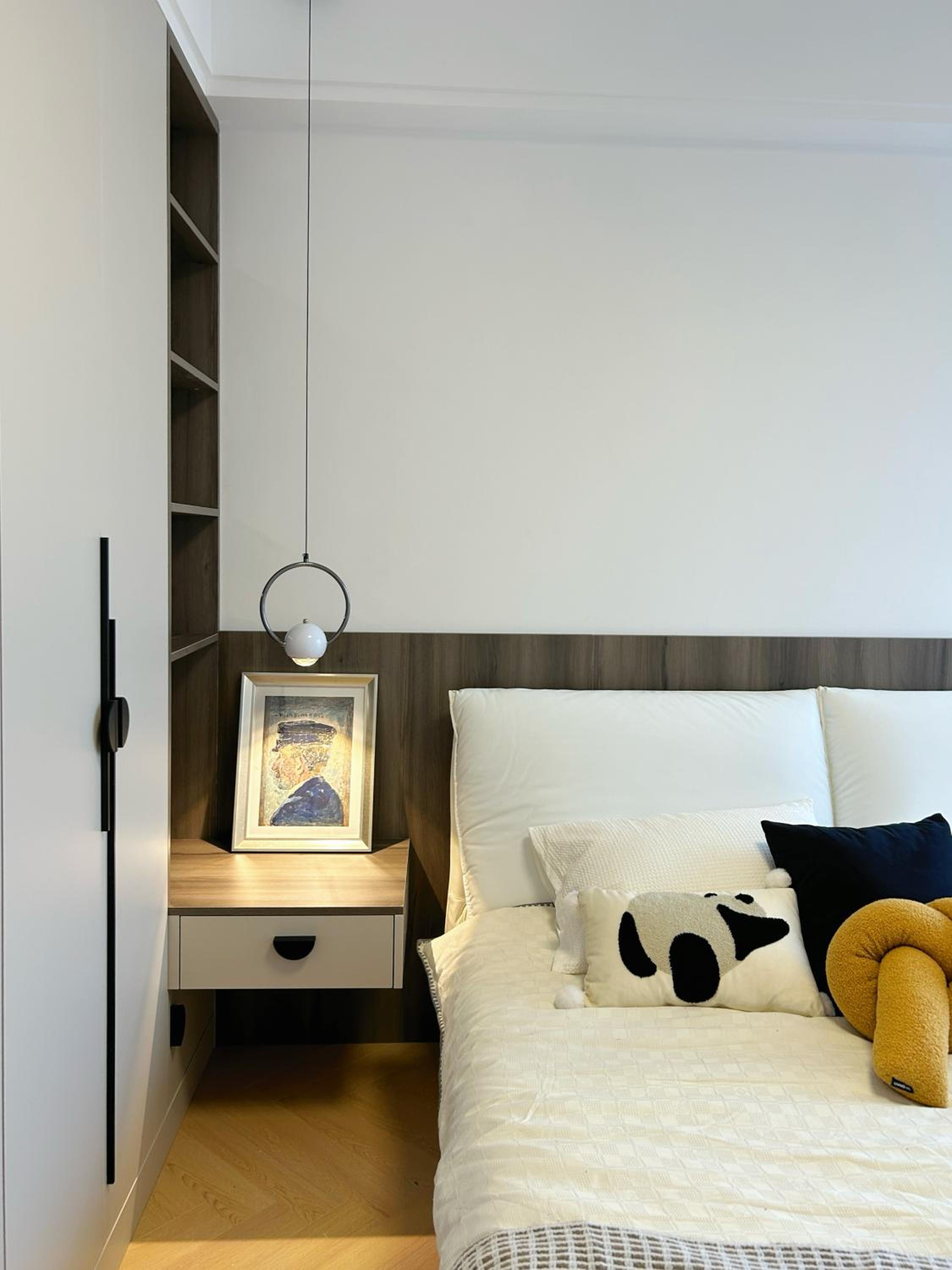 Eastern Hub - Bund Branch Quality Renovated Luxury 3Bedroom, Spacious Living Room Fully Equipped Haiyue Garden