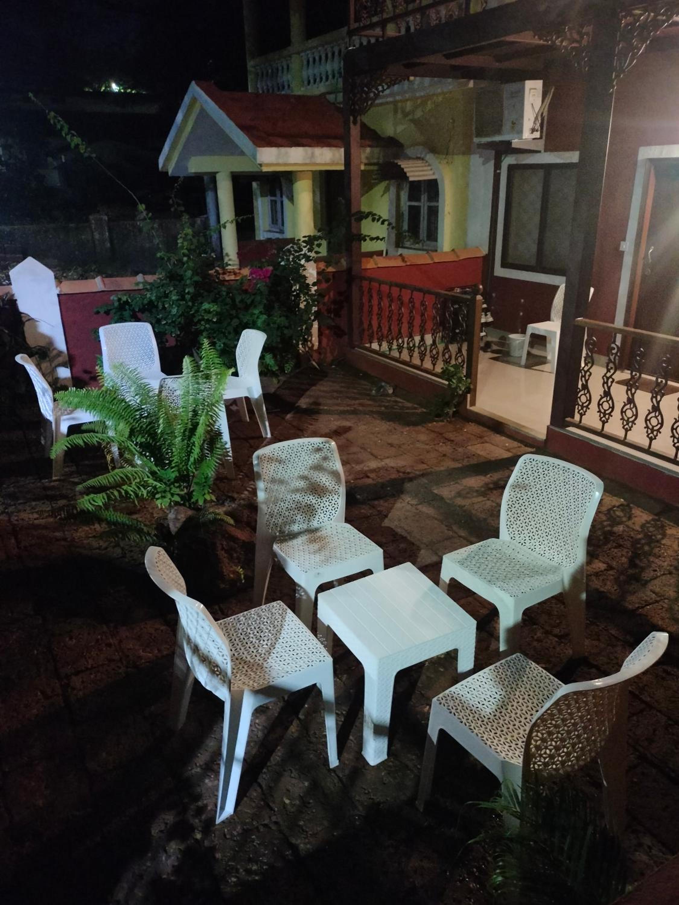 anusaksh homestay