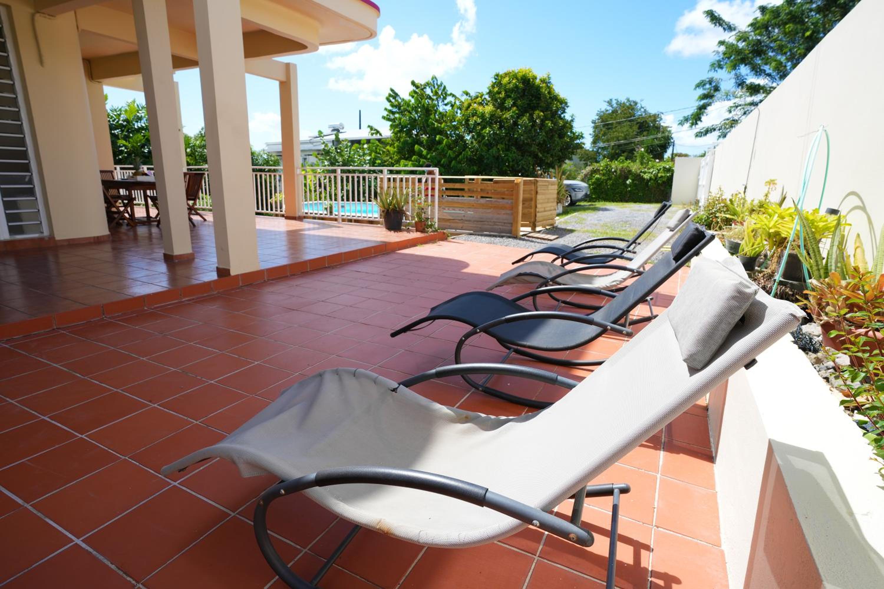 Villa Les Fioretti, 4 chambres climatisées et piscine à Fort de France, Ecoresponsable view 2