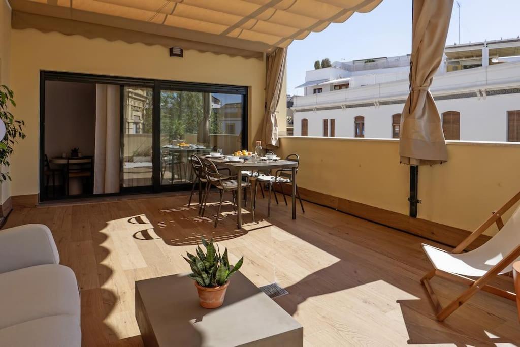 PyL Apto Centro junto Catedral Terraza privada