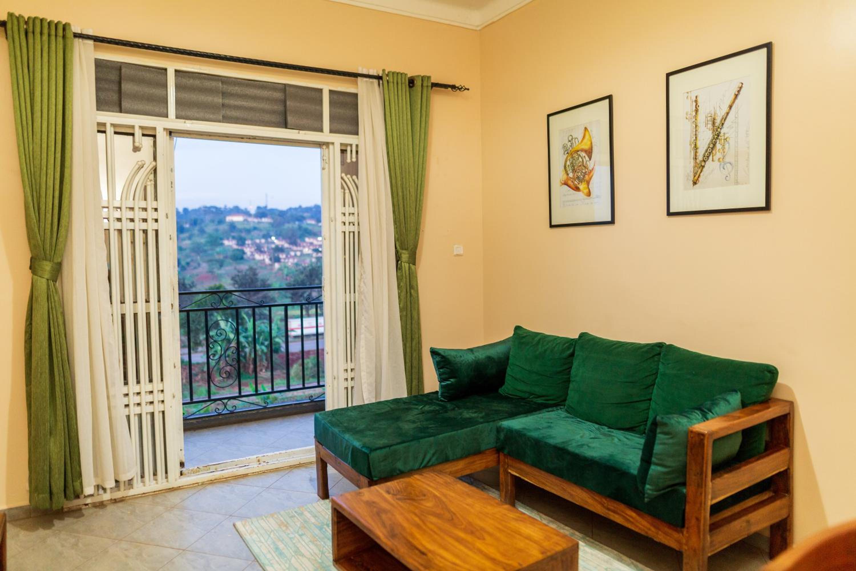 Jinja City Gem view 2