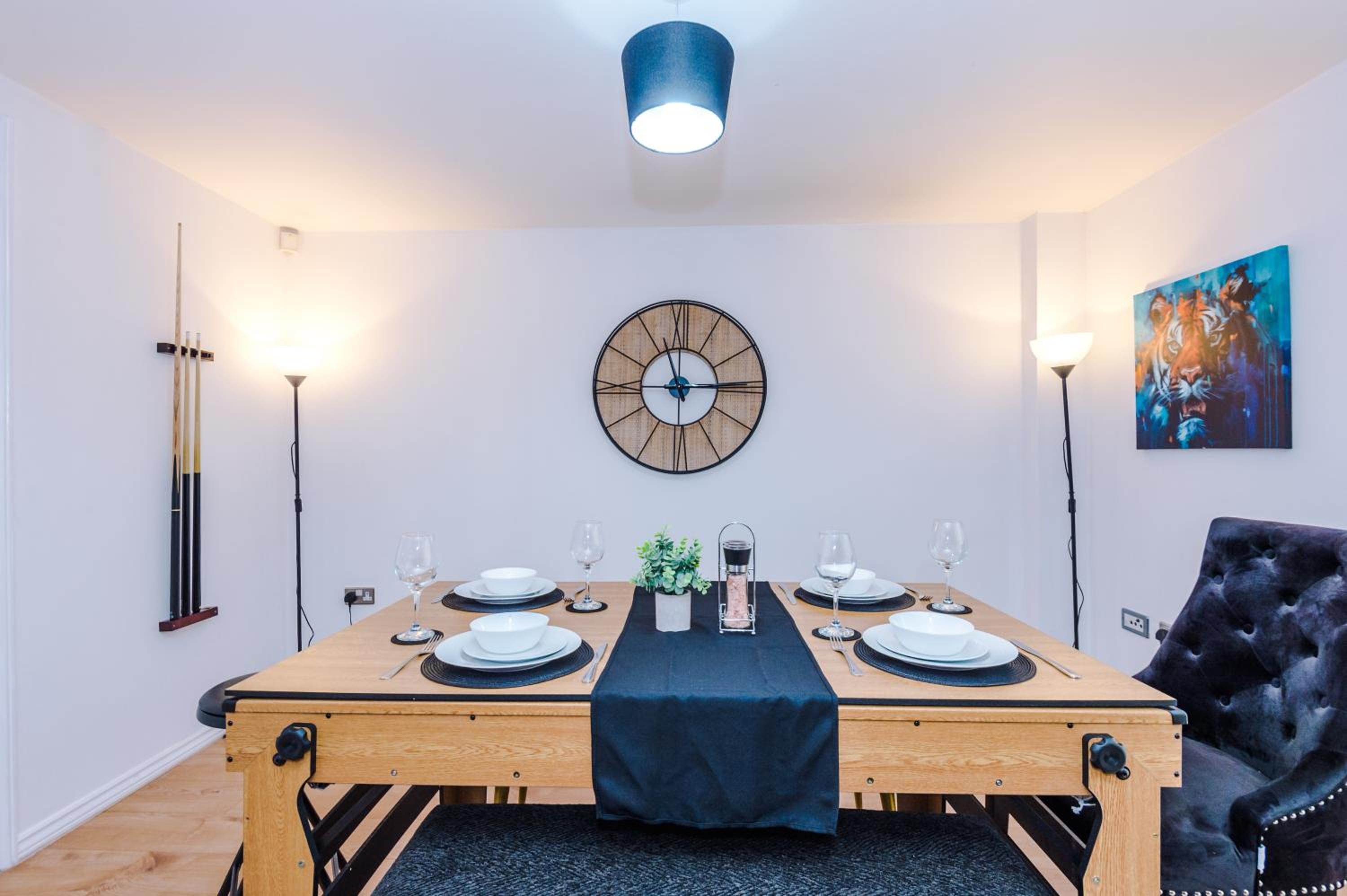dining