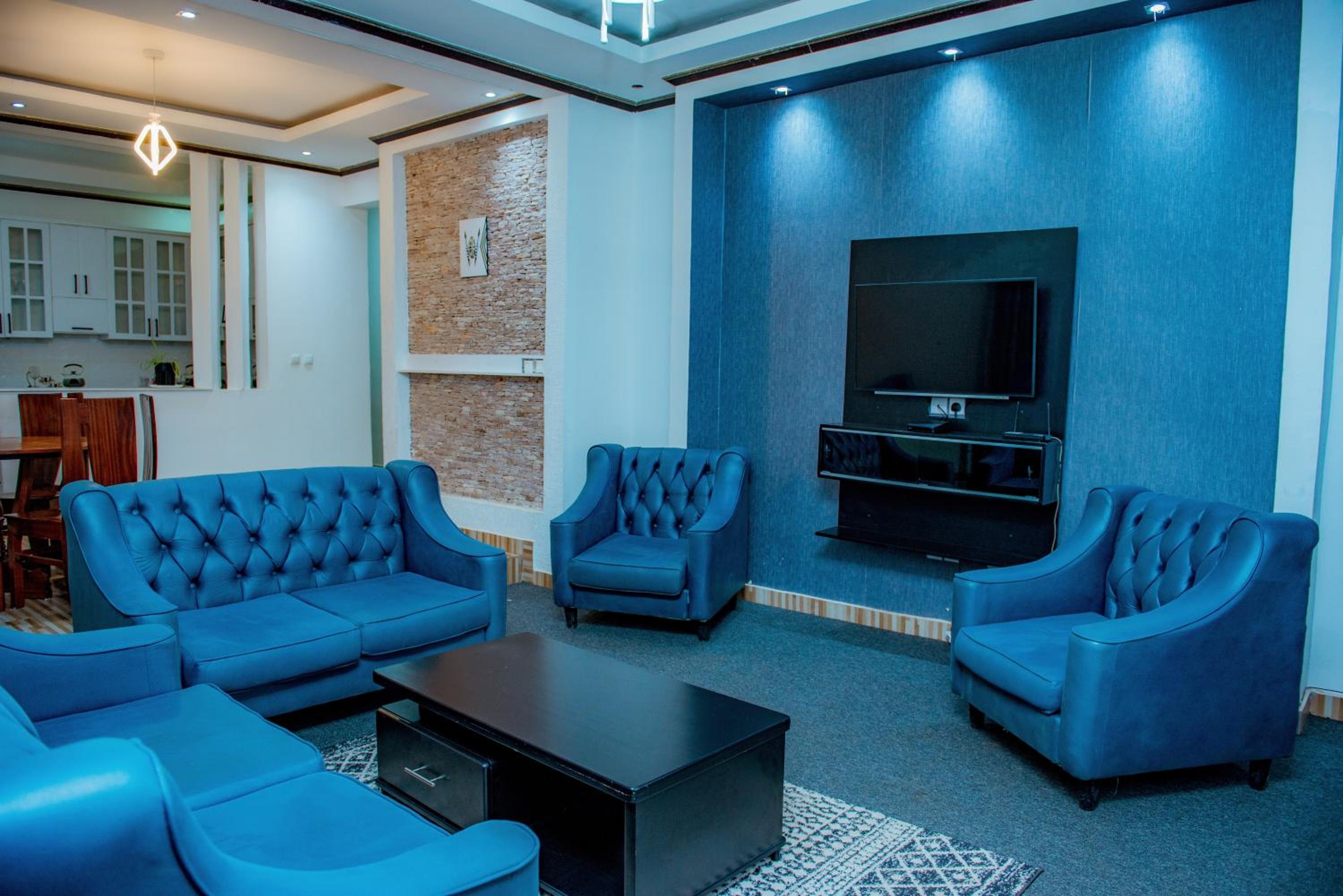 Prime Luxury Apartments view 4
