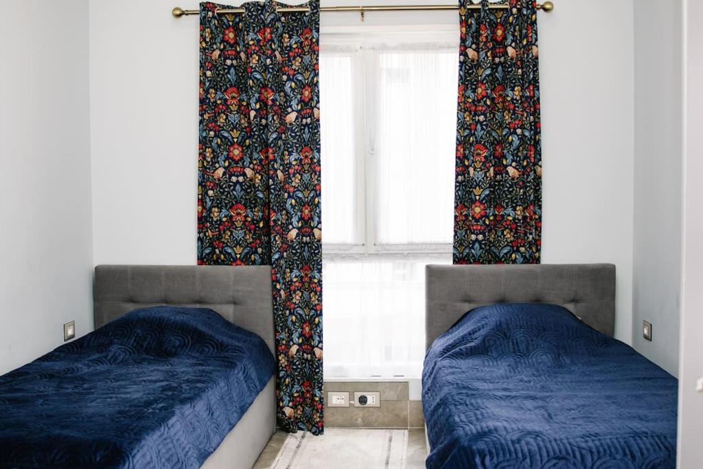 Charming & Panoramic 2 bed Apartment in the heart of Tirana