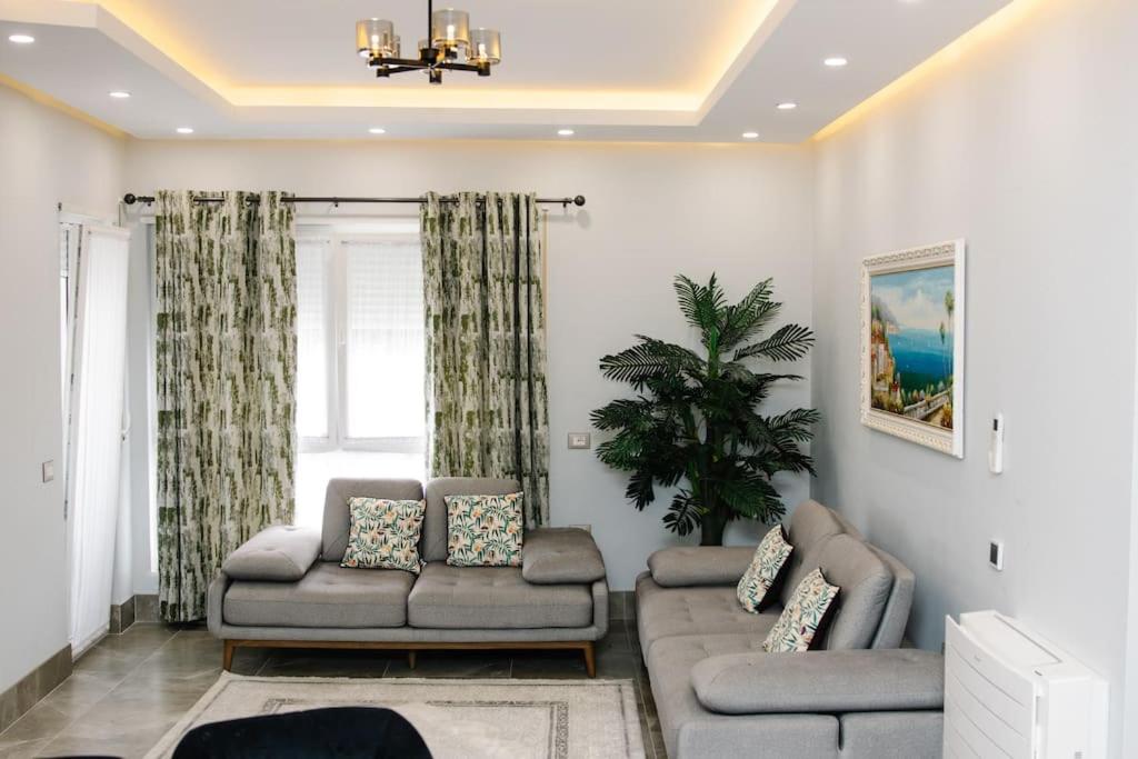 Charming & Panoramic 2 bed Apartment in the heart of Tirana