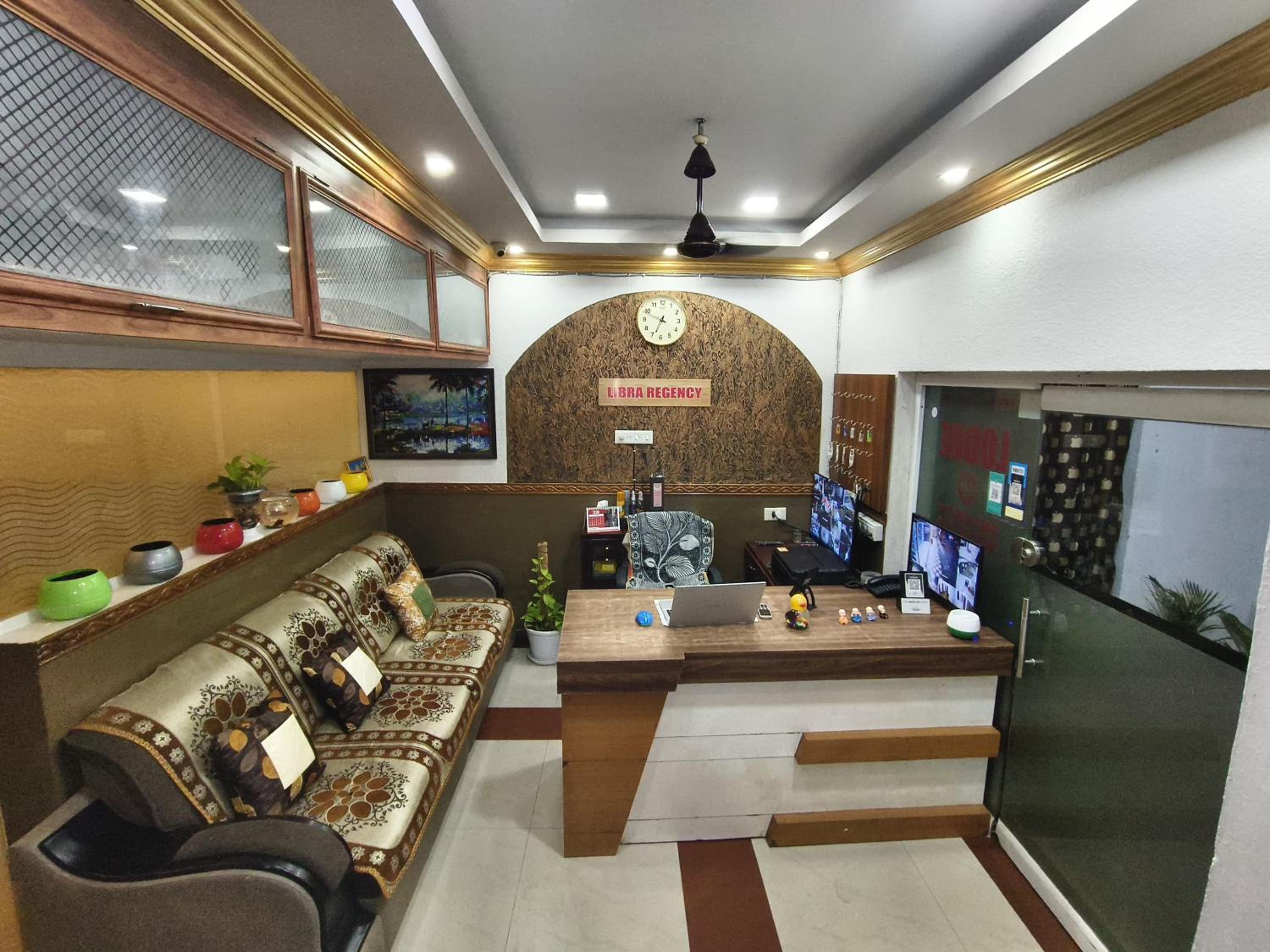 LlBRA REGENCY & LODGE view 2