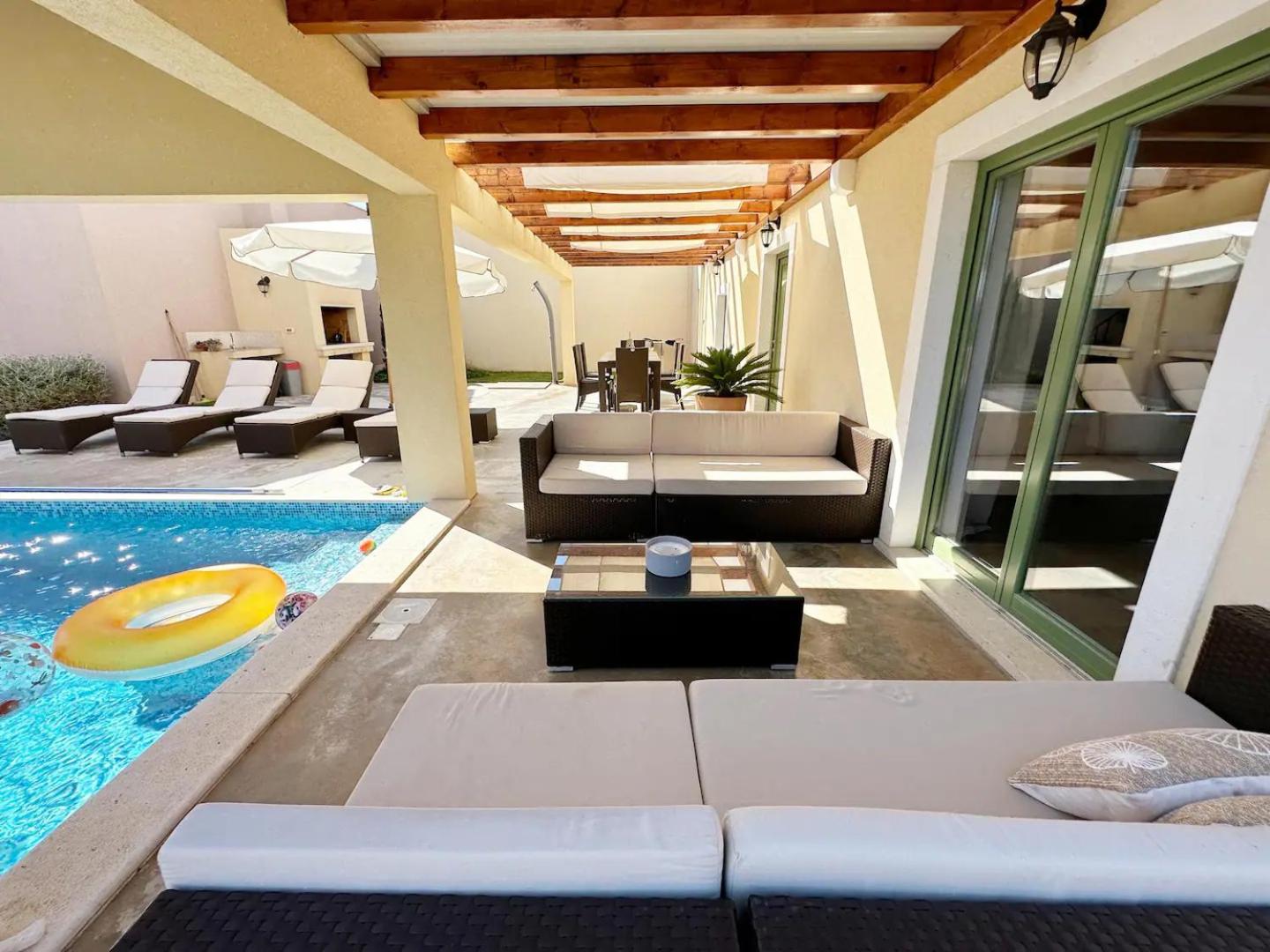 Villa Daniela mit Pool in Bale, bei Rovinj für 4-6 Personen view 3