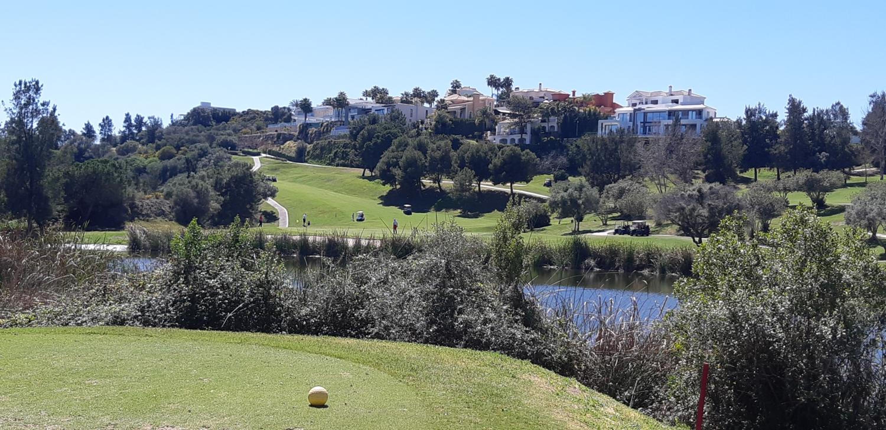Duquesa Fairways Luxury Escape 3BR Apartment with Terraces Near Beach & Golf Manilva view 2