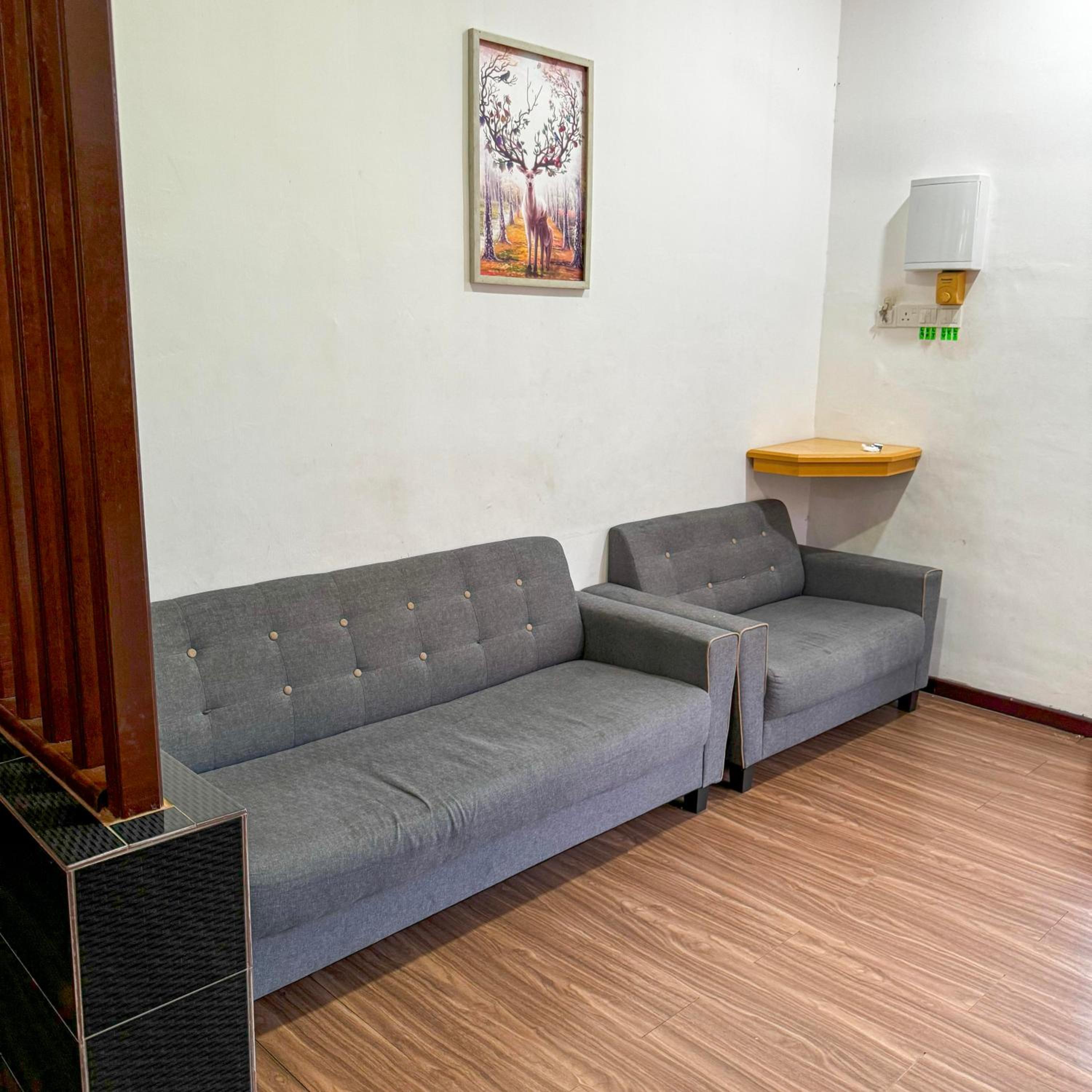 Ombak Beach Homestay Traditional Villas