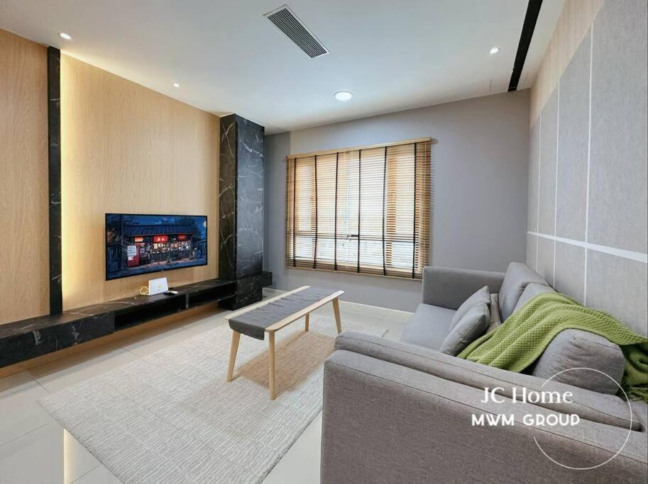 Suasana Suites CitySquare JBCC JCHome By MWM