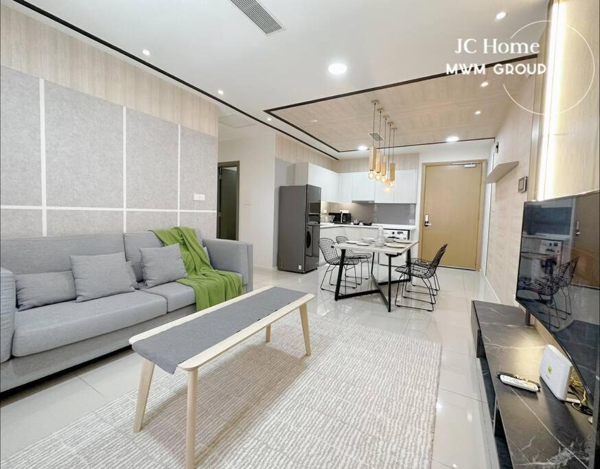 Suasana Suites CitySquare JBCC JCHome By MWM