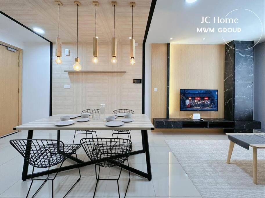 Suasana Suites CitySquare JBCC JCHome By MWM