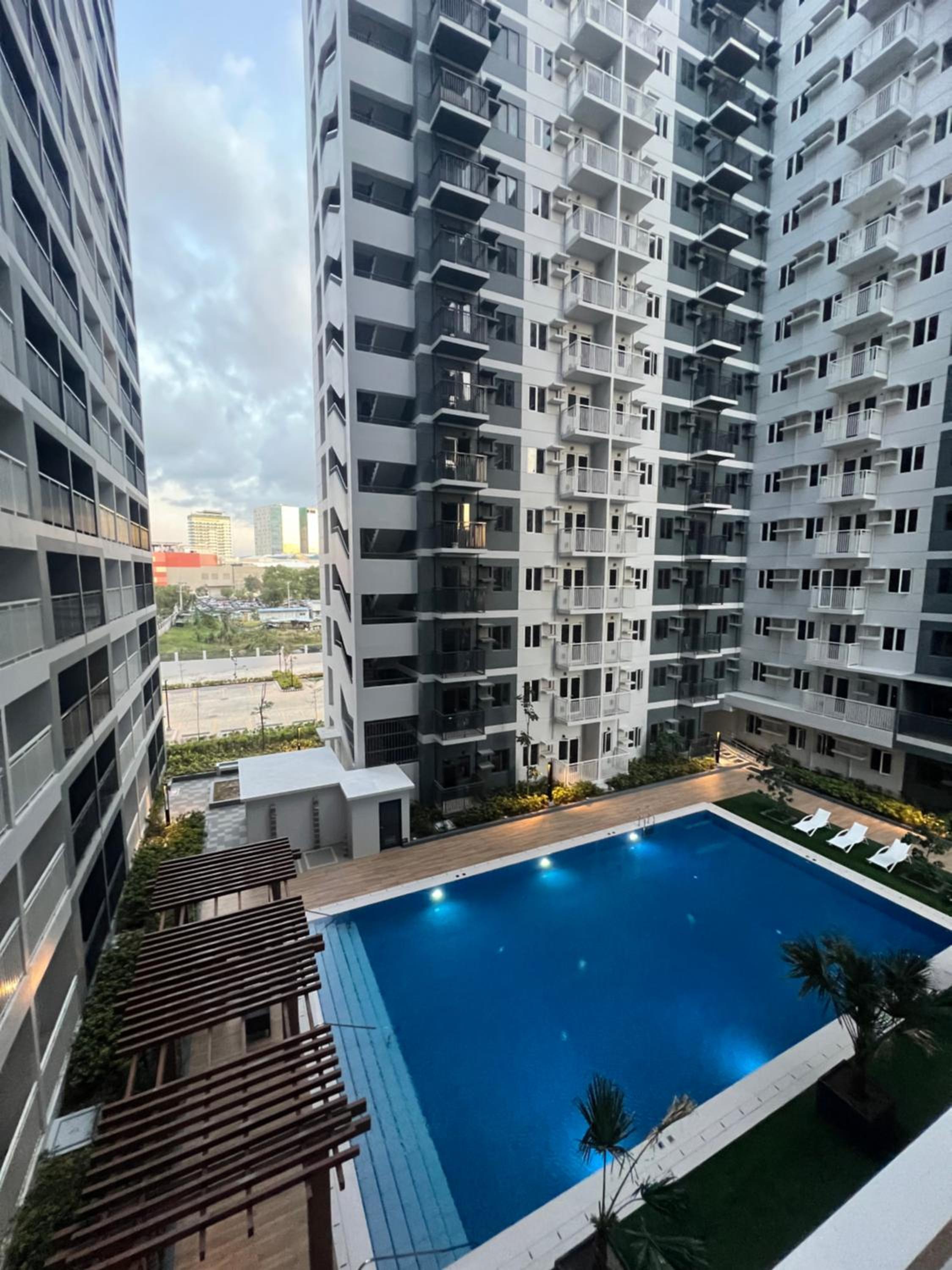 Iloilo Condo Sm City Style Residences view 3
