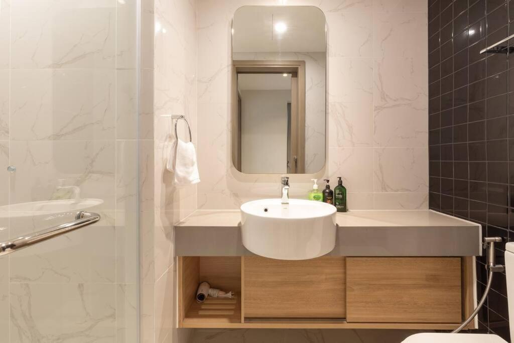 Luxury Modern 2Brs 2Wc, Zenity D1 City View