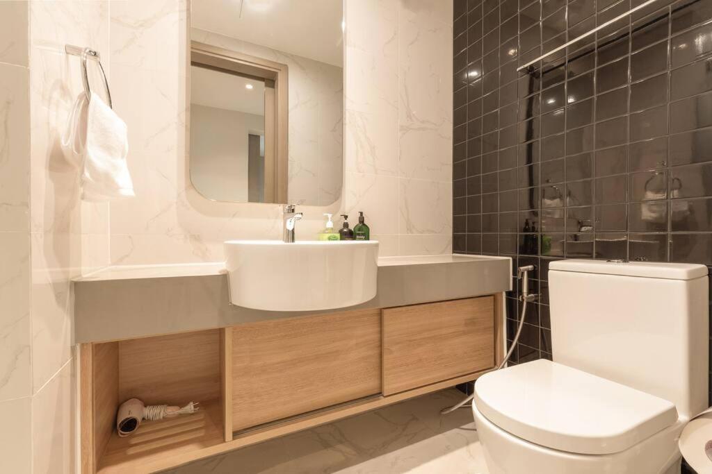 Luxury Modern 2Brs 2Wc, Zenity D1 City View