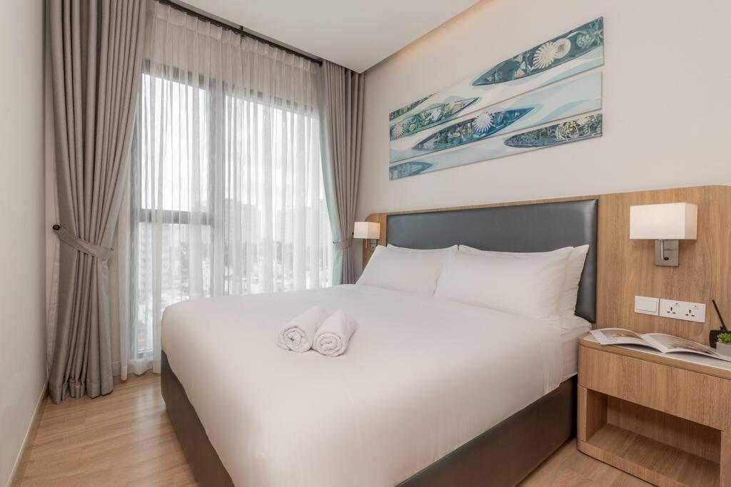 Luxury Modern 2Brs 2Wc, Zenity D1 City View