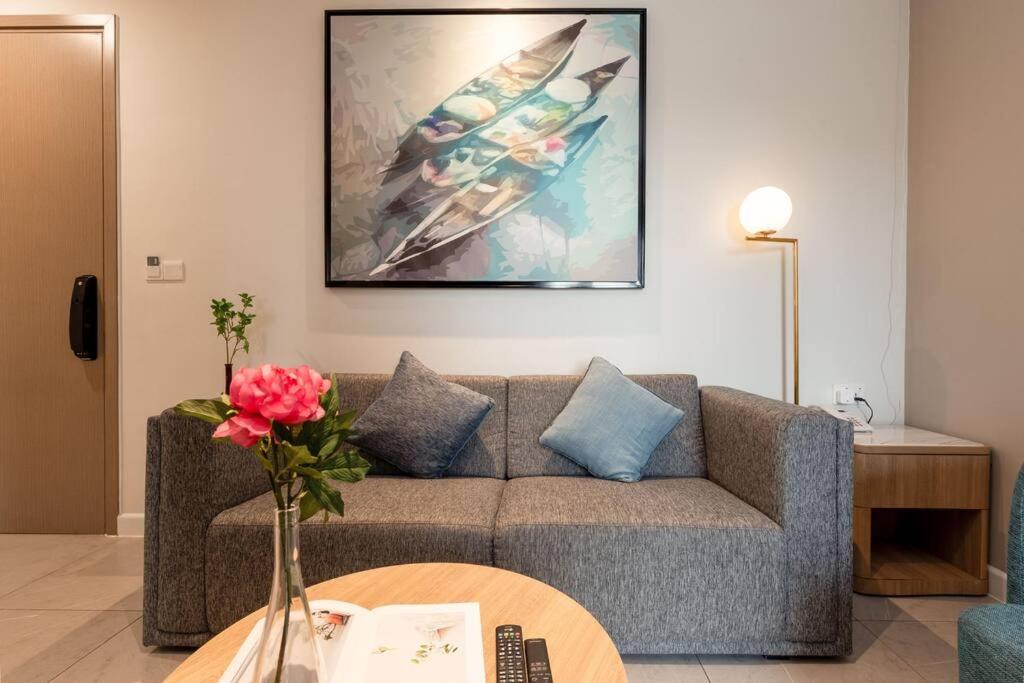 Luxury Modern 2Brs 2Wc, Zenity D1 City View