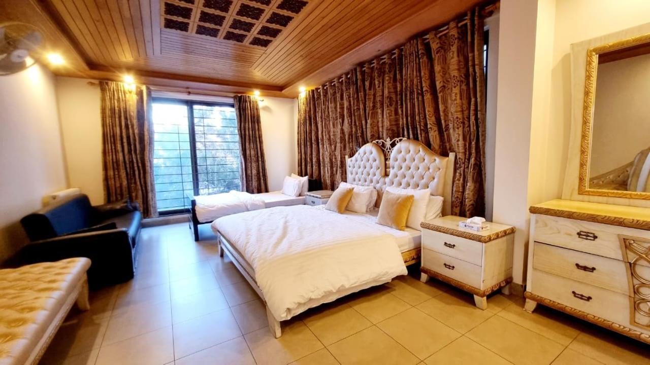 Haven Lodge Bhurban by Haven Holiday Homes - Deluxe Rooms with Mountain View view 4