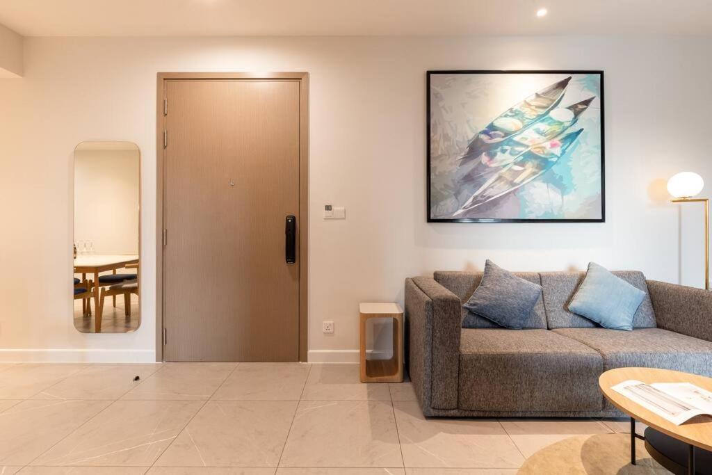 Luxury Modern 2Brs 2Wc, Zenity D1 City View