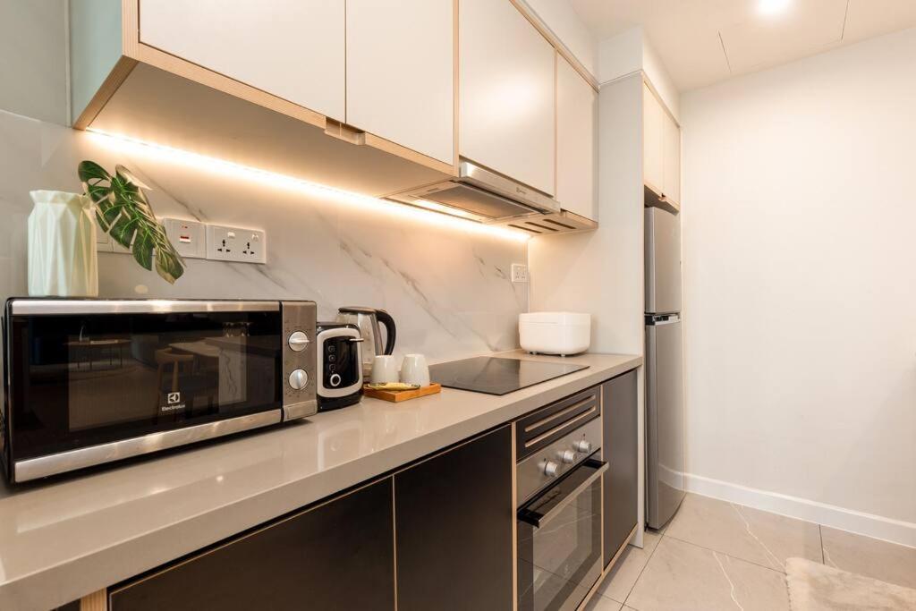 Luxury Modern 2Brs 2Wc, Zenity D1 City View