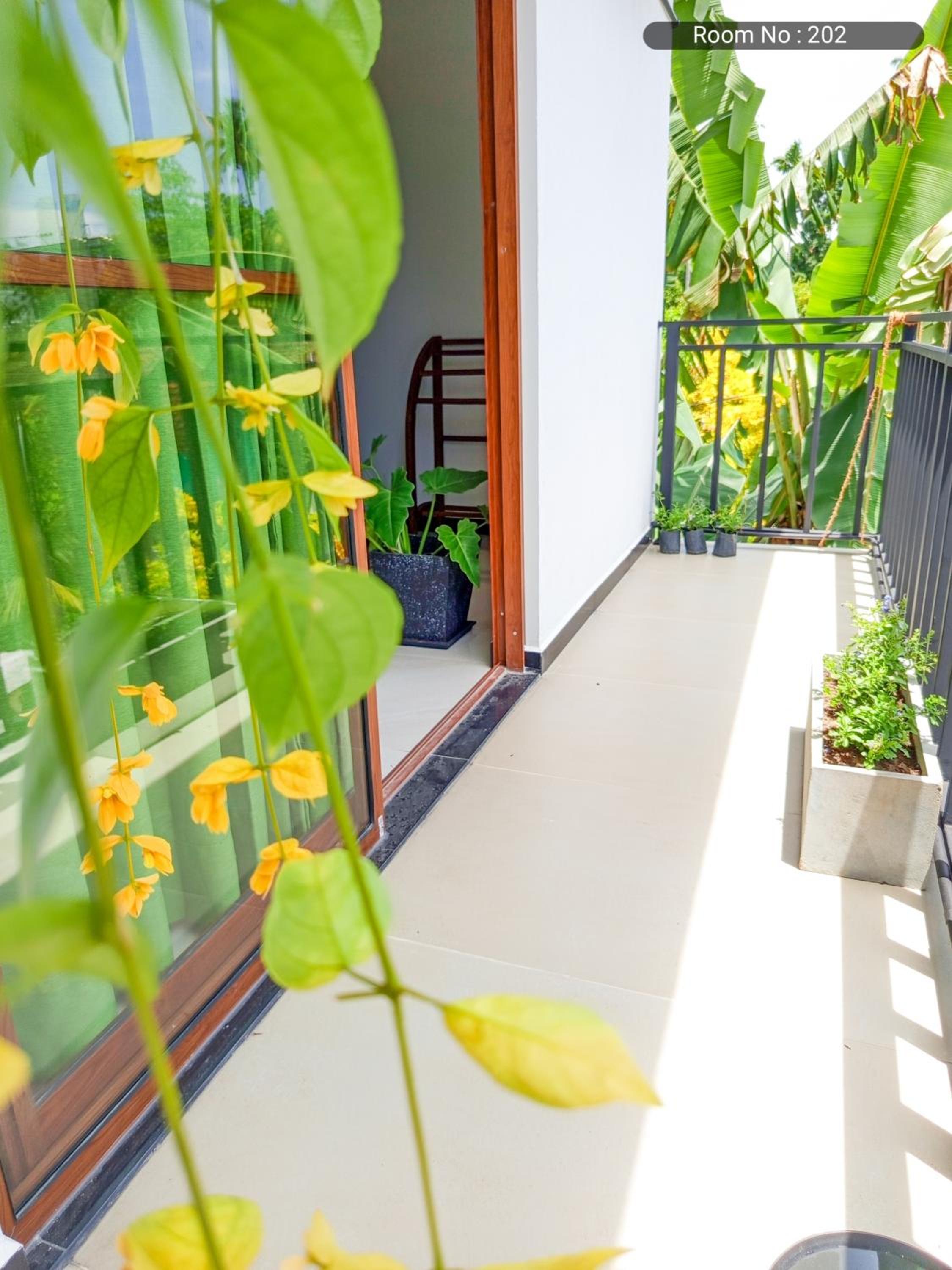 Randon Resort Mirissa