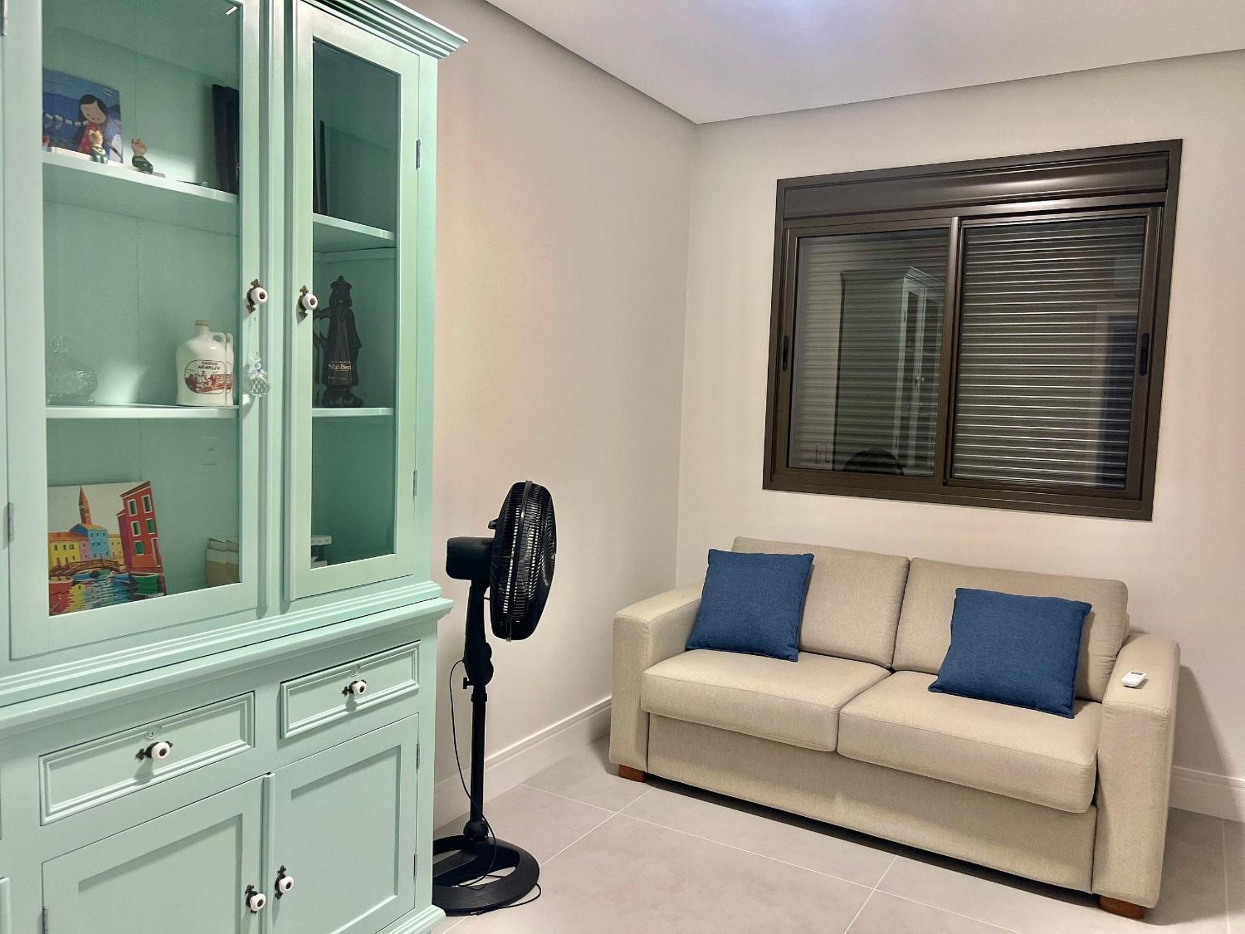 Lindo Apartamento! 100m da Praia Grande! EC01I