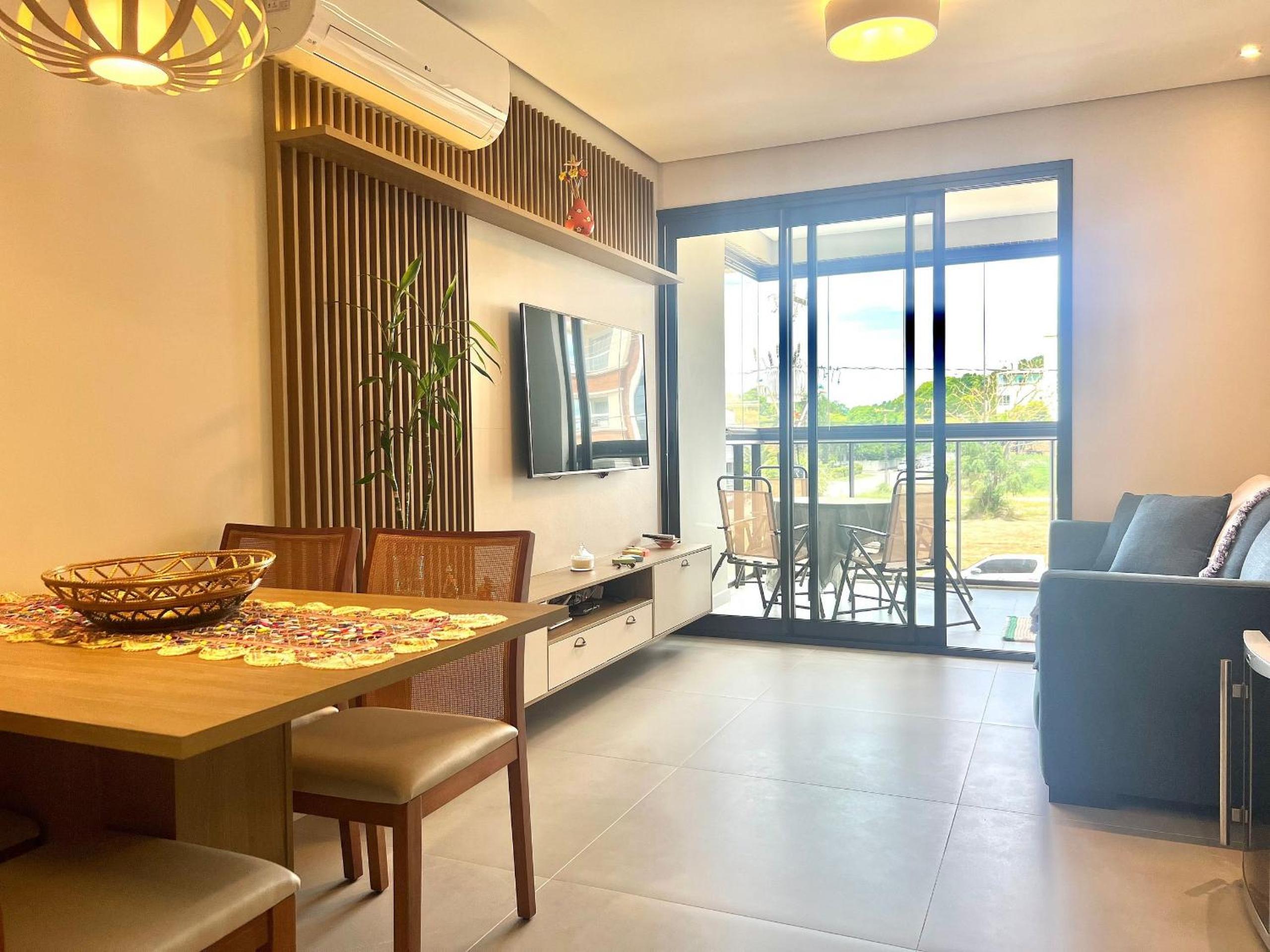 Lindo Apartamento! 100m da Praia Grande! EC01I