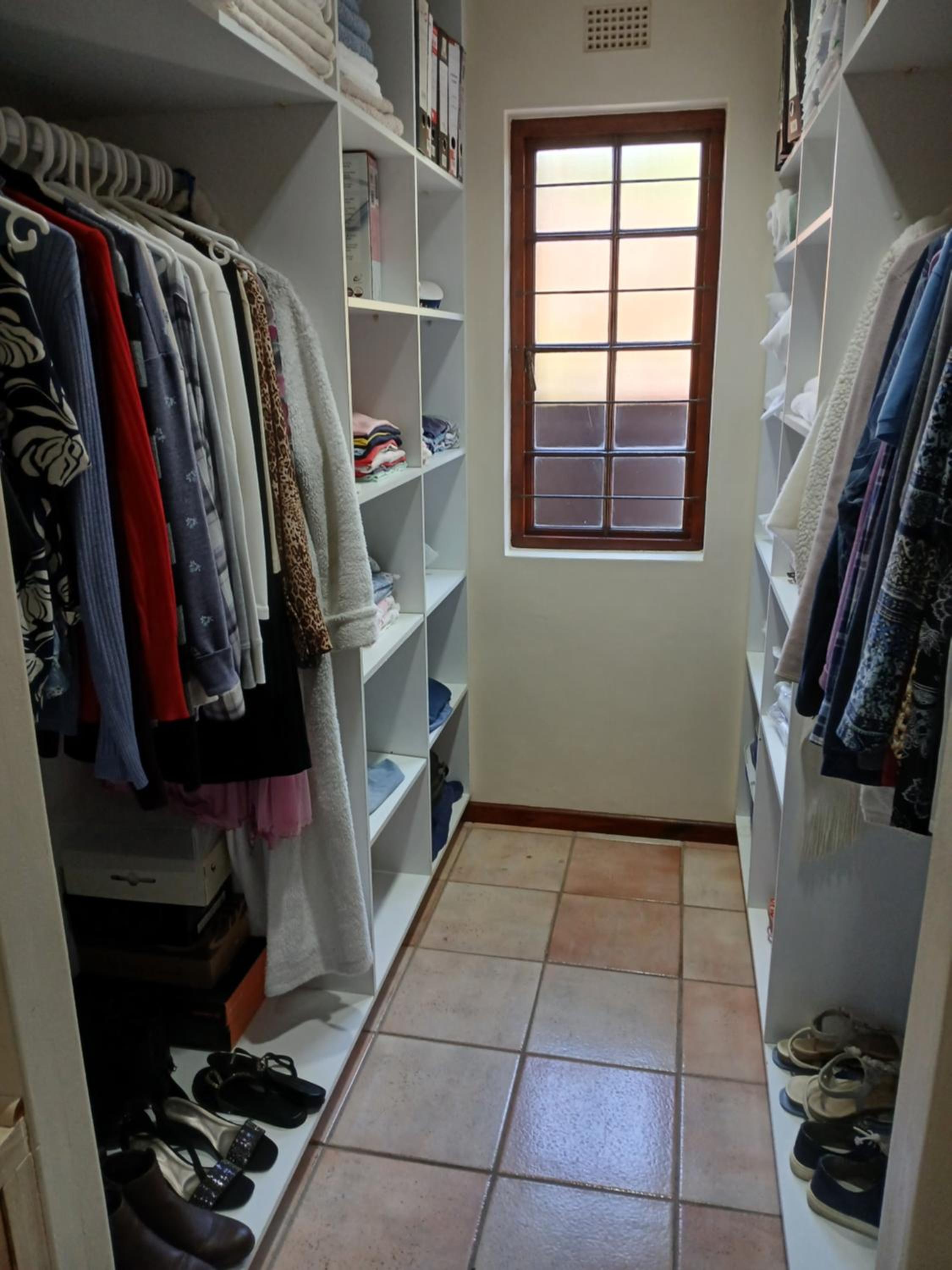Photo 35