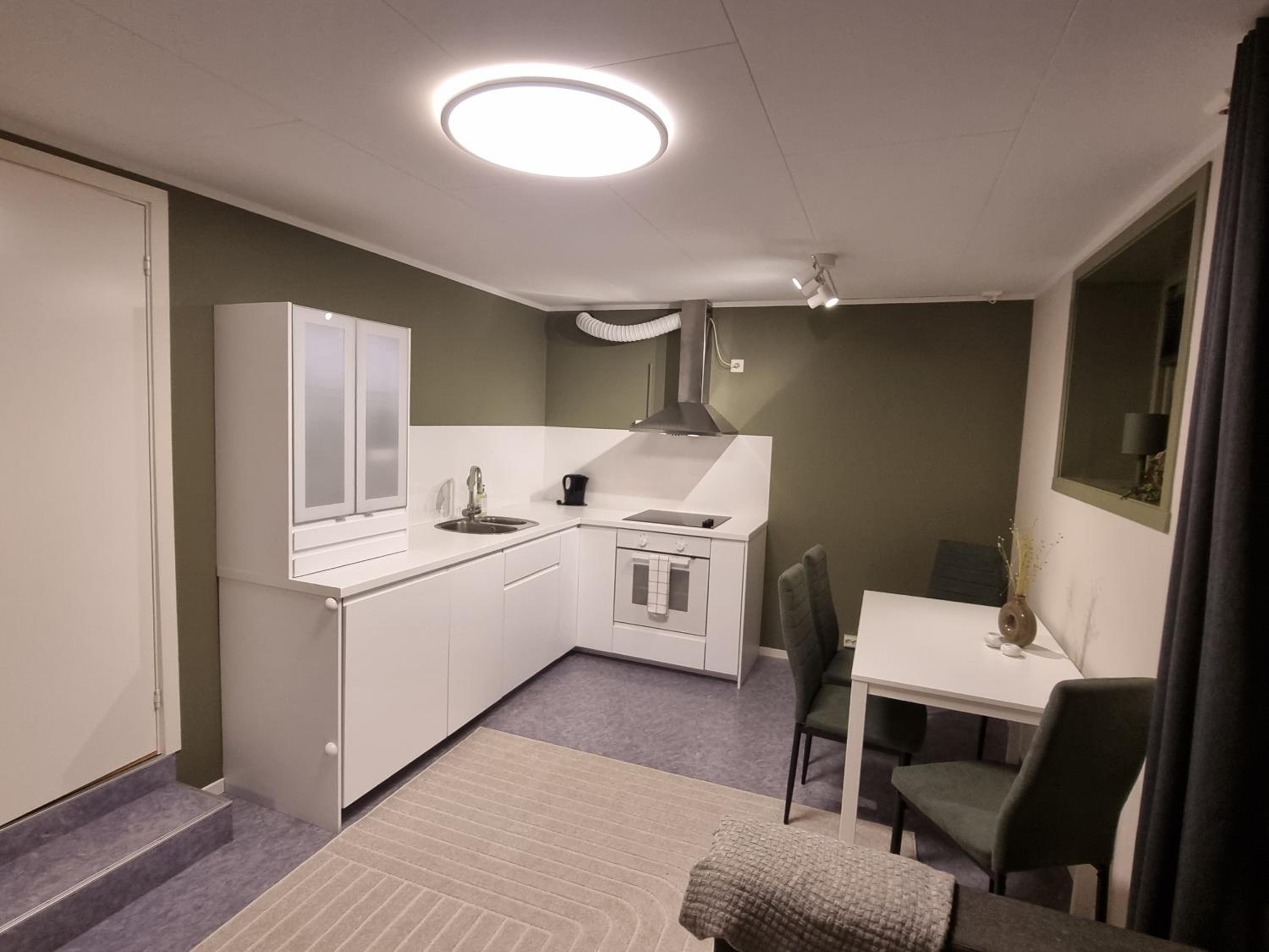 Small cozy 3 bed appartment view 4