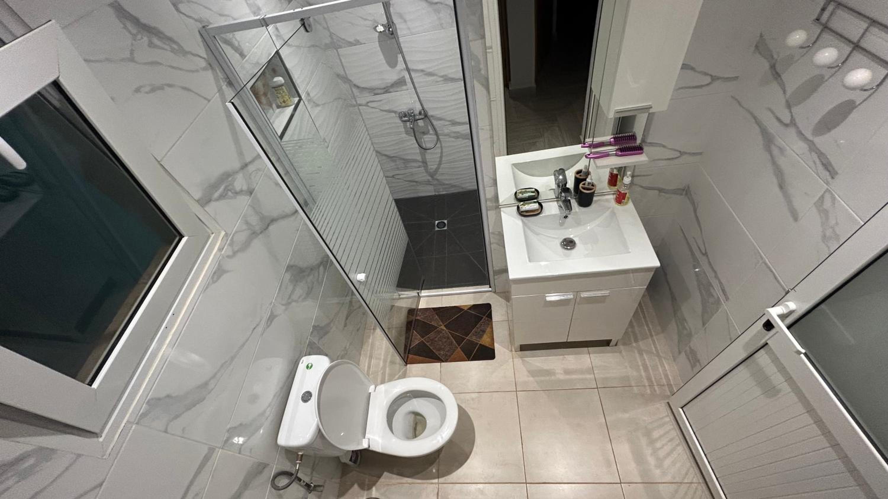 Appartement BIKA à 5 mn de l'aéroport d'Ivato - navette privée gratuite