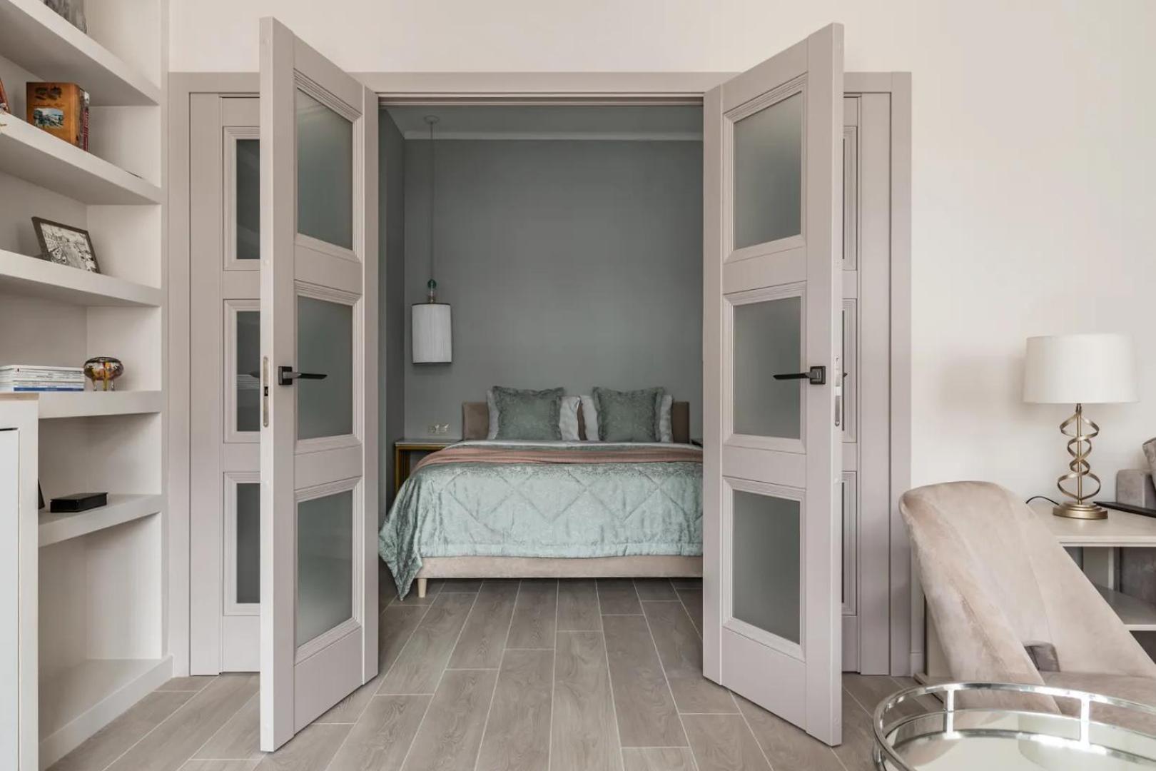 Marc & spacious and bright