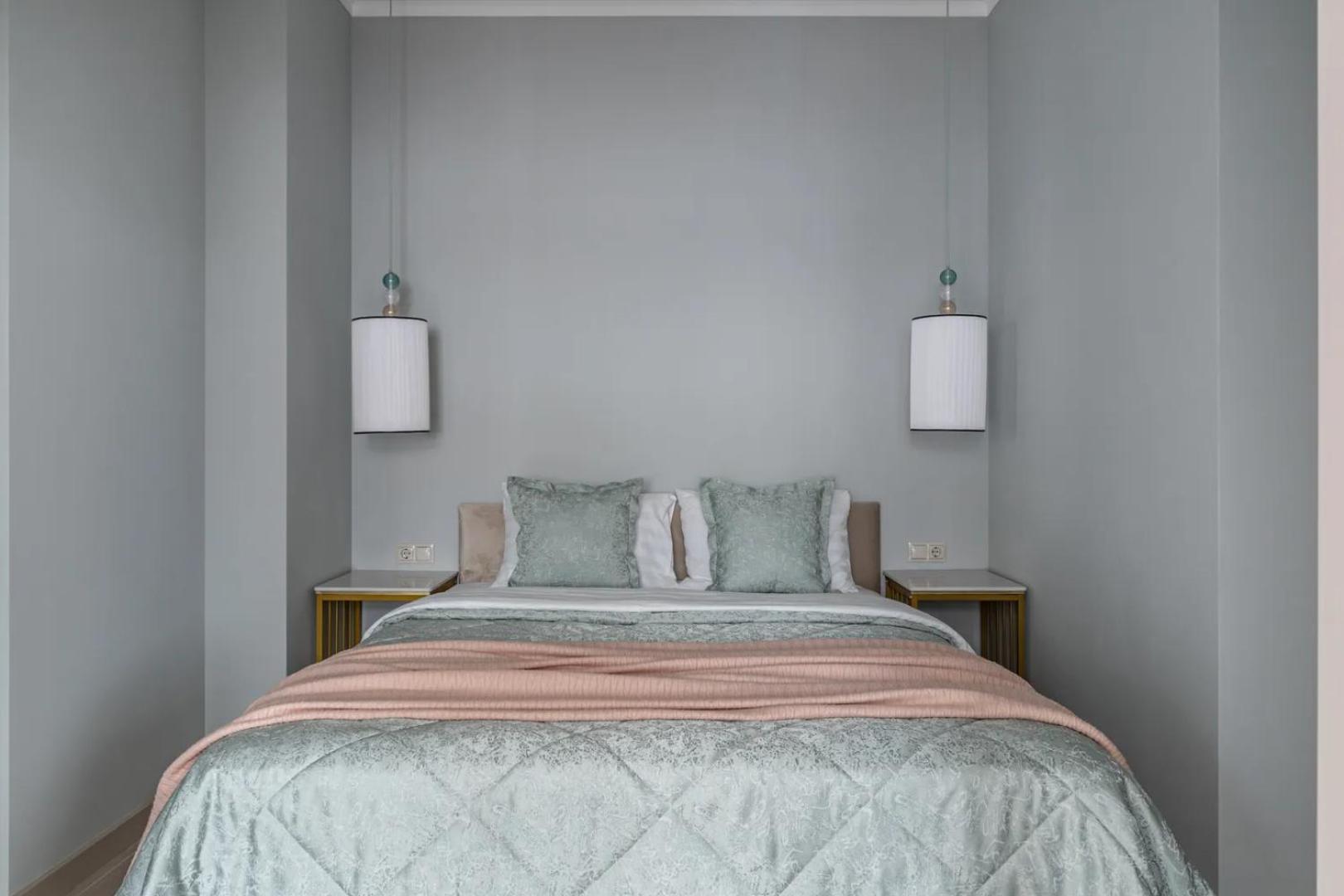 Marc & spacious and bright