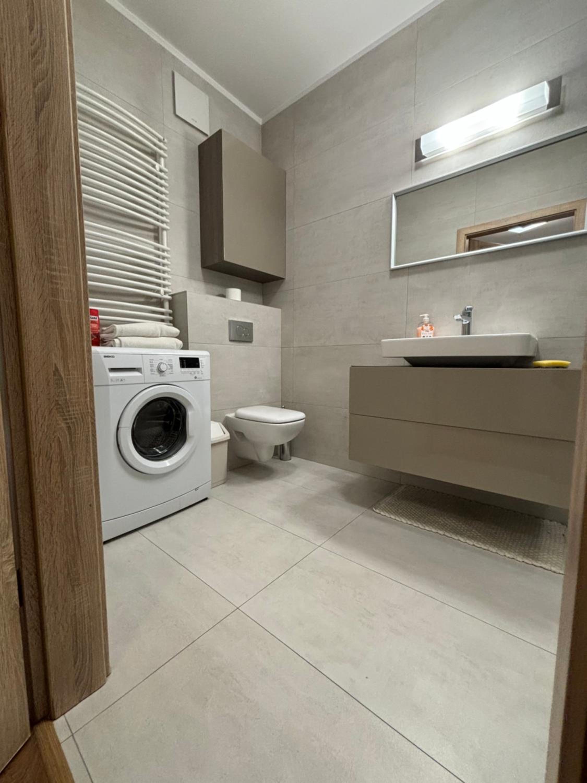 Platinum Towers Apartments