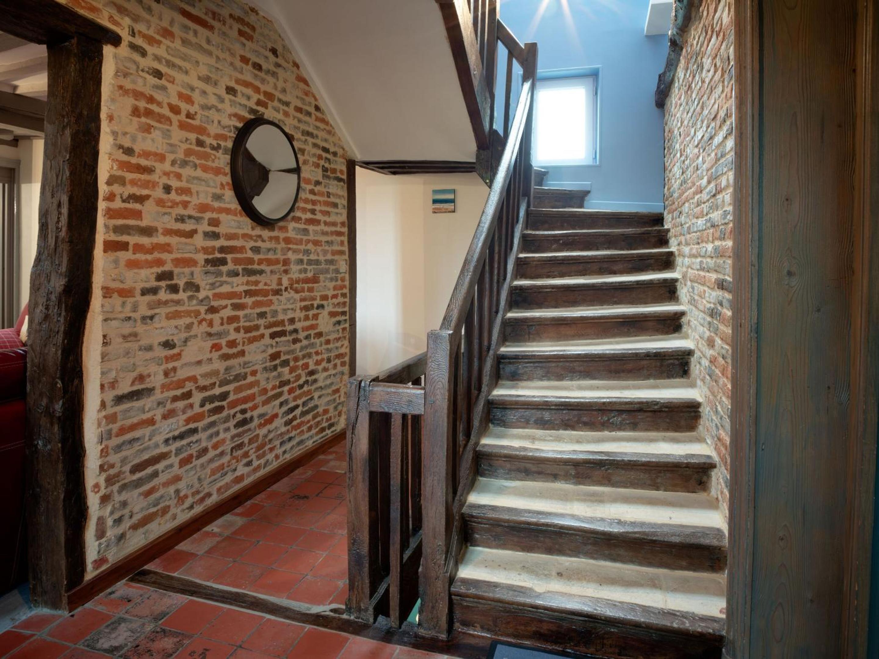 Photo 47