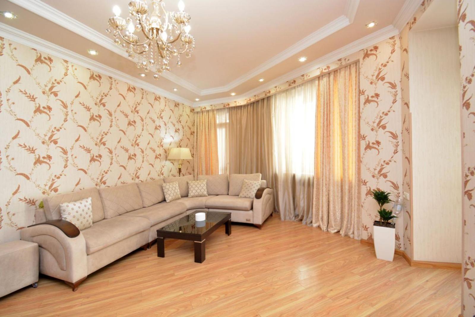 Northern Avenue, 2 bedrooms Unique ,Comfortable apartment HH550