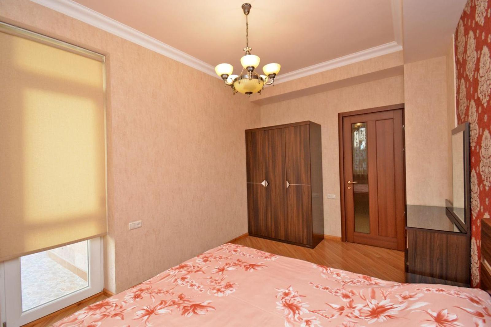 Northern Avenue, 2 bedrooms Unique ,Comfortable apartment HH550