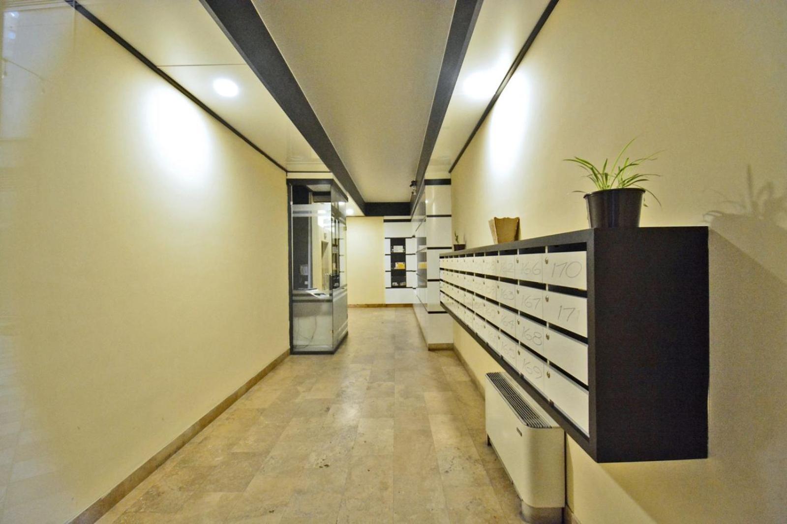 Northern Avenue, 2 bedrooms Unique ,Comfortable apartment HH550