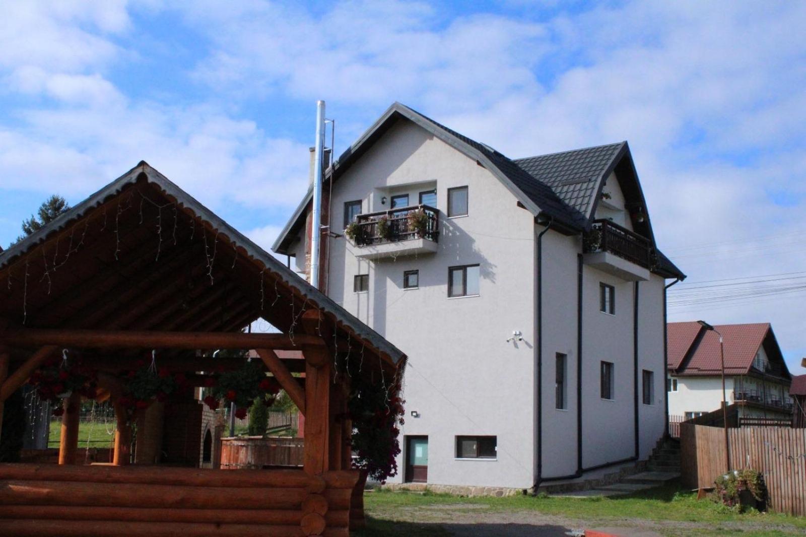 Casa Edi view 3