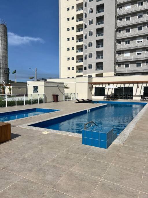 Apê aconchegante e próximo de td